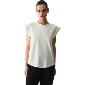 Beyaz Bisiklet Yaka Pamuklu Tişört