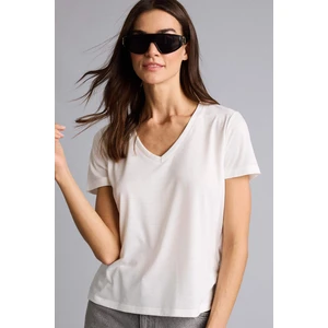 Regular Fit V Yaka Basic Düz Kısa Kollu Tişört W9204AZ26SM