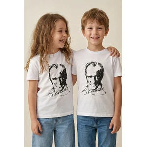 Atatürk Baskılı Beyaz Renk T-Shirt