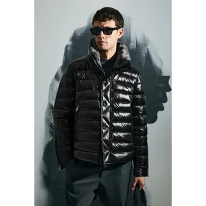 Jack Kaz Tüyü Erkek Mont Siyah