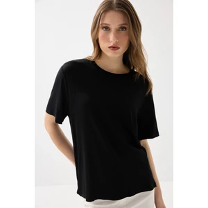 Bisiklet Yaka Rahat Kesim Bambu Tshirt - Siyah