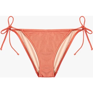 Yanları Ipli Üçgen Bikini Altı