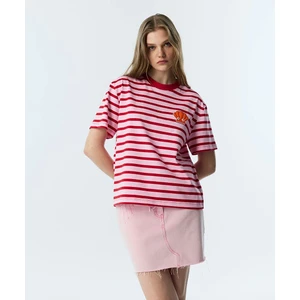 Çizgi Desen Patch'li Tişört TS1260070138033