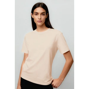 Bej O Yaka Standart Fit Basic Kadın T-Shirt - 97311