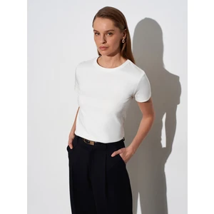 32779 Bisiklet Yaka T-Shirt-Ekru