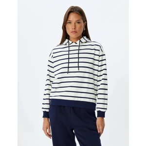 Kapşonlu Sweatshirt Uzun Kollu