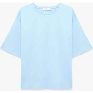Pamuklu Kısa Kollu Bisiklet Yaka Oversize Basic Tişört