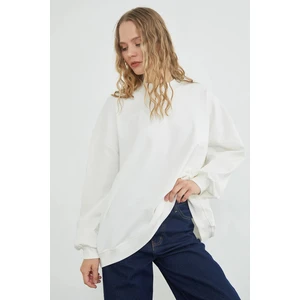 Basic Bisiklet Yaka Oversize Sweatshirt