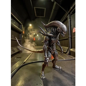 Alien Figür 15 cm V2