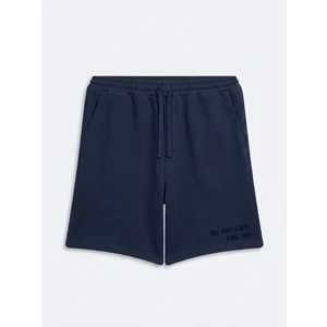 Minimal Baskılı Basic Relaxed Lacivert Şort