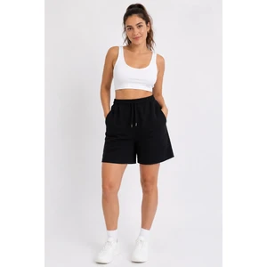 Kadın Oversize Belden Bağlamalı Cepli Penye Şort