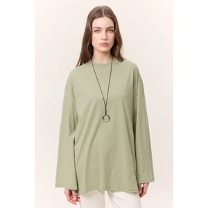 GENİŞ KOL OVERSIZE TSHIRT ÇAĞLA YEŞİLİ