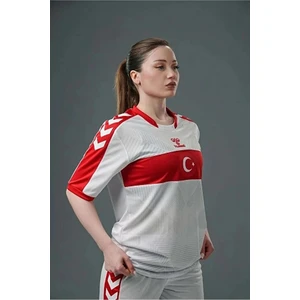 Milli Takım Forma Kadın