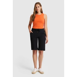 U.S. Polo Assn. Kadın Siyah ORME CAPRI BERMUDA 50321634-VR046