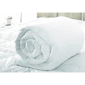 Microfiber Yorgan Tek Kişilik Beyaz 155 x 195 cm Yumuşak ve Hafif Özellikli