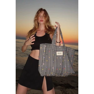 Cherry Pop Maxi Tote