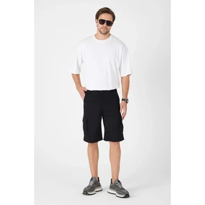 Erkek Regular Fit Kargo Cepli Şort Kapri