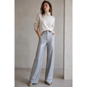 Gümüş Deri Basic Kadın Pantolon MG1316