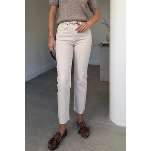 Kesik Paça Boyfit Jean- Bej
