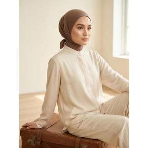 Aisha's Design Kullanışlı Üçgen Eşarp,b-45