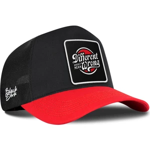 Different Wrong Logolu Kırmızı-Siyah Trucker Şapka