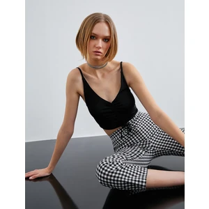 İnce Askılı Crop Top