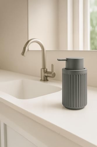 Prime Serisi Gri Banyo Seti, 3 Parça Oval Akrilik Sabunluk Fırçalık ve Sıvı Sabunluk Takımı - 3319 görsel 2