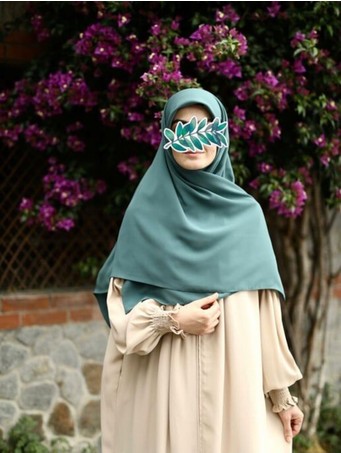 Fresco Scarfs Tesettür Hijab Medine Ipeği Eşarp 120x120 Küf Yeşili görsel 5