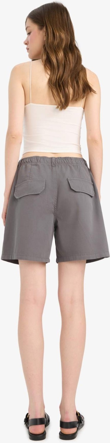 DeFacto %100 Pamuk Normal Bel Gabardin Şort F3318AX25SM görsel 7