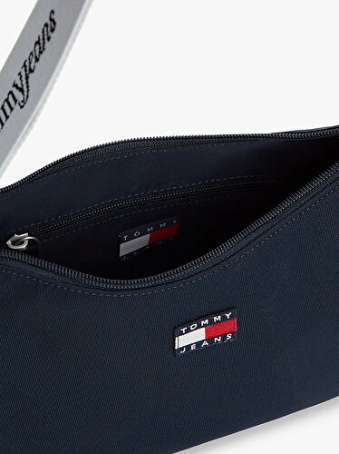 Tommy Hilfiger Kadın Tjw Essential Daily Omuz Çantası görsel 4