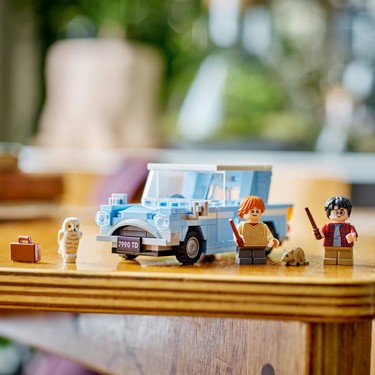 LEGO® Harry Potter™ Uçan Ford Anglia™ 76424 - 7 Yaş & Üzeri Fiyatı