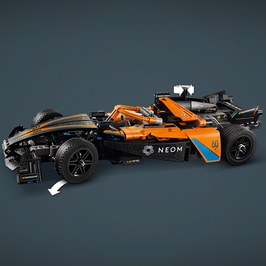 LEGO Technic NEOM McLaren Formula E Yarış Arabası 42169 Fiyatı