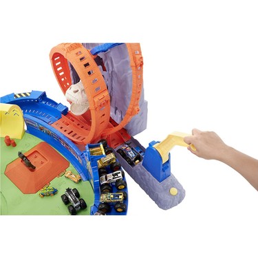 Hot Wheels Monster Trucks Volkanik Alanda Macera Oyun Seti Fiyatı