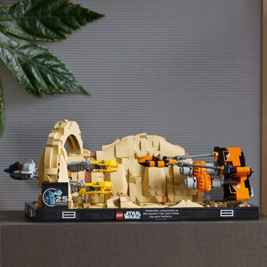 LEGO® Star Wars™ Mos Espa Pod Yarışı Dioraması 75380 - Fiyatı