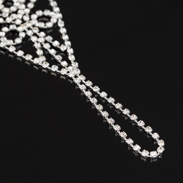 Yashirin kamerali tibbiy koriklar