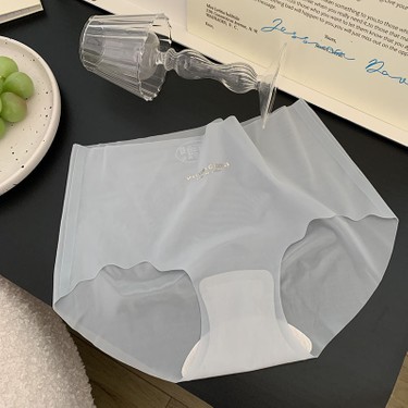 rus tilida vilama lakshmi