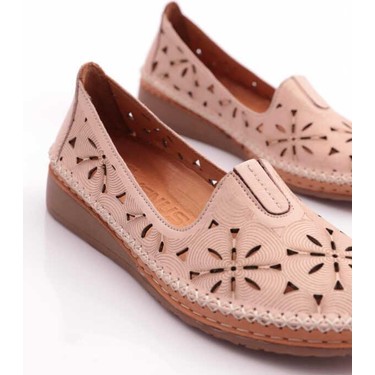 Venüs 24197152Y Delikli Yumuşak Deri Yazlık Kadın Ayakkabı Fiyatı