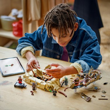 LEGO® Star Wars™ Çöl Skiff'i ve Sarlacc Çukuru 75396 - 9 Yaş Fiyatı
