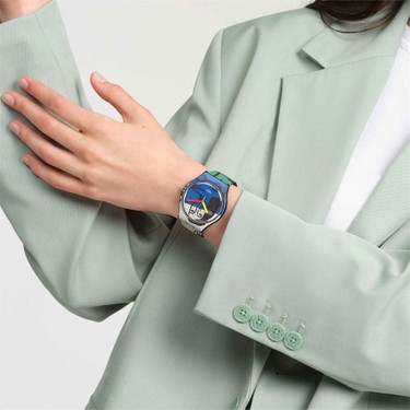 Swatch SUOZ363 Swatch Leger's Two Women Holding Flowers Fiyatı