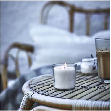 IKEA Jamlık Cam Kapta Vanilya - Hindistan Cevizi Kokulu Mum Fiyatı