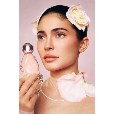 Kylie Jenner Cosmic EDP Kadın Parfüm 100 ml Fiyatı