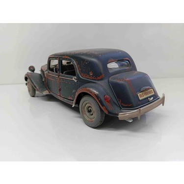 Maisto 1/18 Citroën Traction 15CV 6 Cyl - Edition Spéciale LE503 - Boîte Abîmée