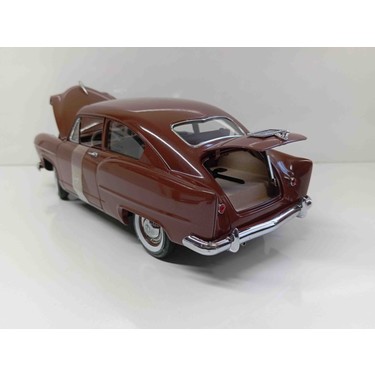 Sunstar 1:18 Kaıser Hennry J Iveys ( Diecast Metal Araba Fiyatı