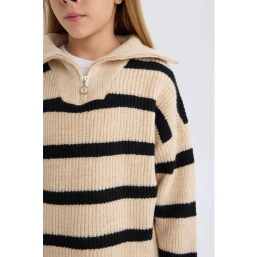 DeFacto Kız Çocuk Standart Fit Dik Yaka Fermuarlı Çizgili Fiyatı