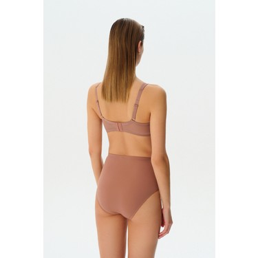 Xotin boshqa birovning sikini va spermasini sordi Azo juda chuqur kirdi