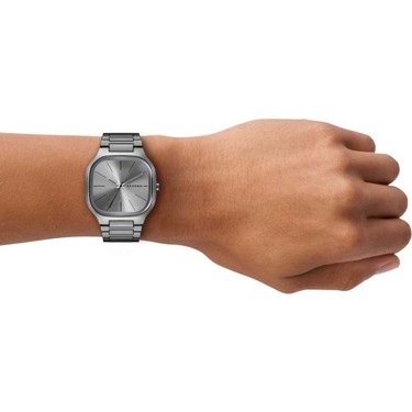 SKAGEN SKW6936 腕時計 グレー Skagen SKW6936 Erkek Kol Saati Gri Çelik Kasa 3 ATM Suya Fiyatı