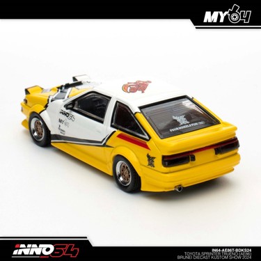 ミニカー TOYOTA SPRINTER TRUENO AE86 1983 MINI GT 1/64 - TOYOTA