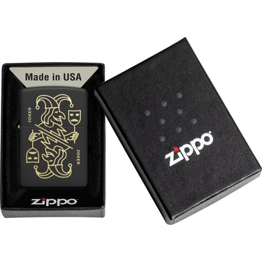 Zippo Çakmak 218 Joker Card Design Siyah Mat Malzeme ile Fiyatı