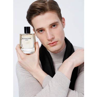 Burberry Hero 100 ml Erkek Parfüm Ferah Koku ile Sıra Dışı Fiyatı