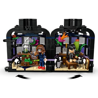 LEGO® Wednesday Siyah Yıldız Çiçeği 76784 – 9 Yaş & Üzeri Fiyatı